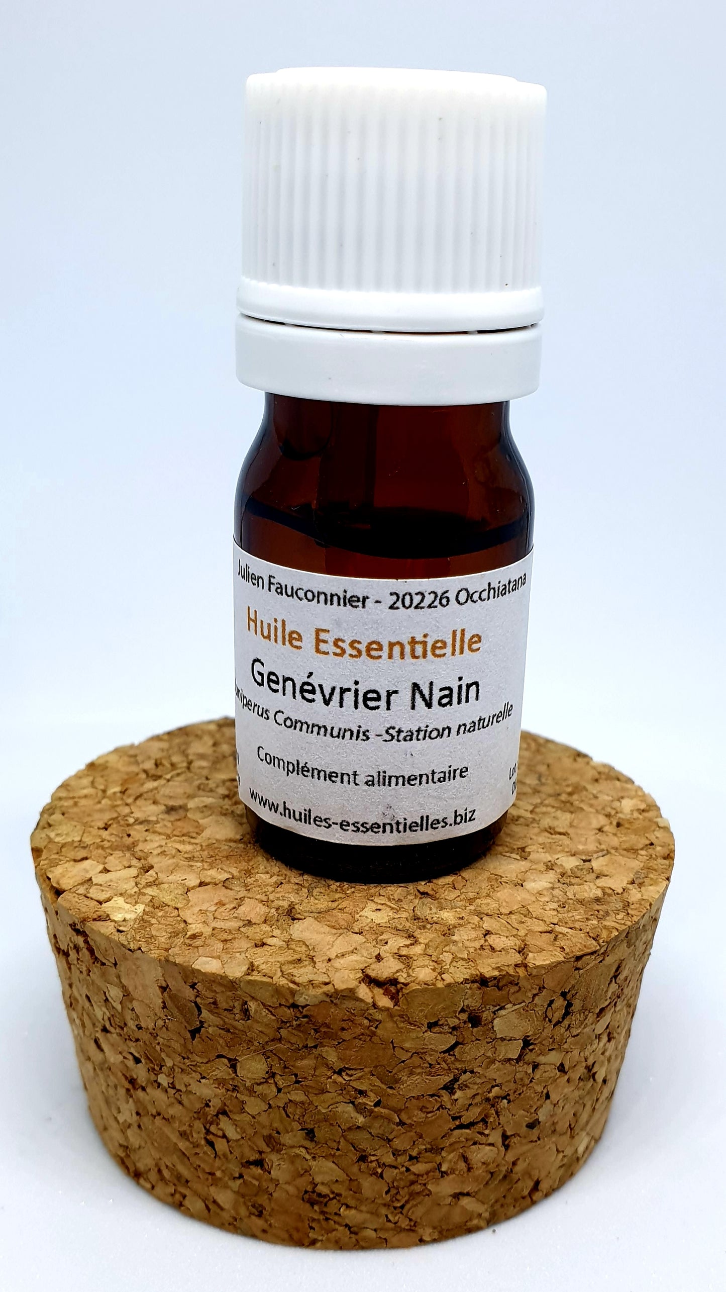 Huile Essentielle Genévrier Nain BIO – L'huile essentielle du sportif ! –