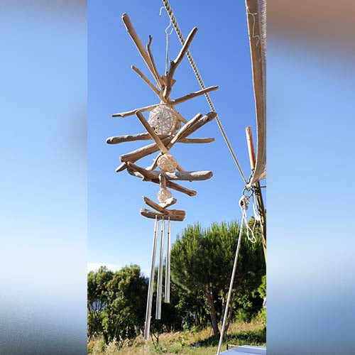 Suspension carillon bois flotté