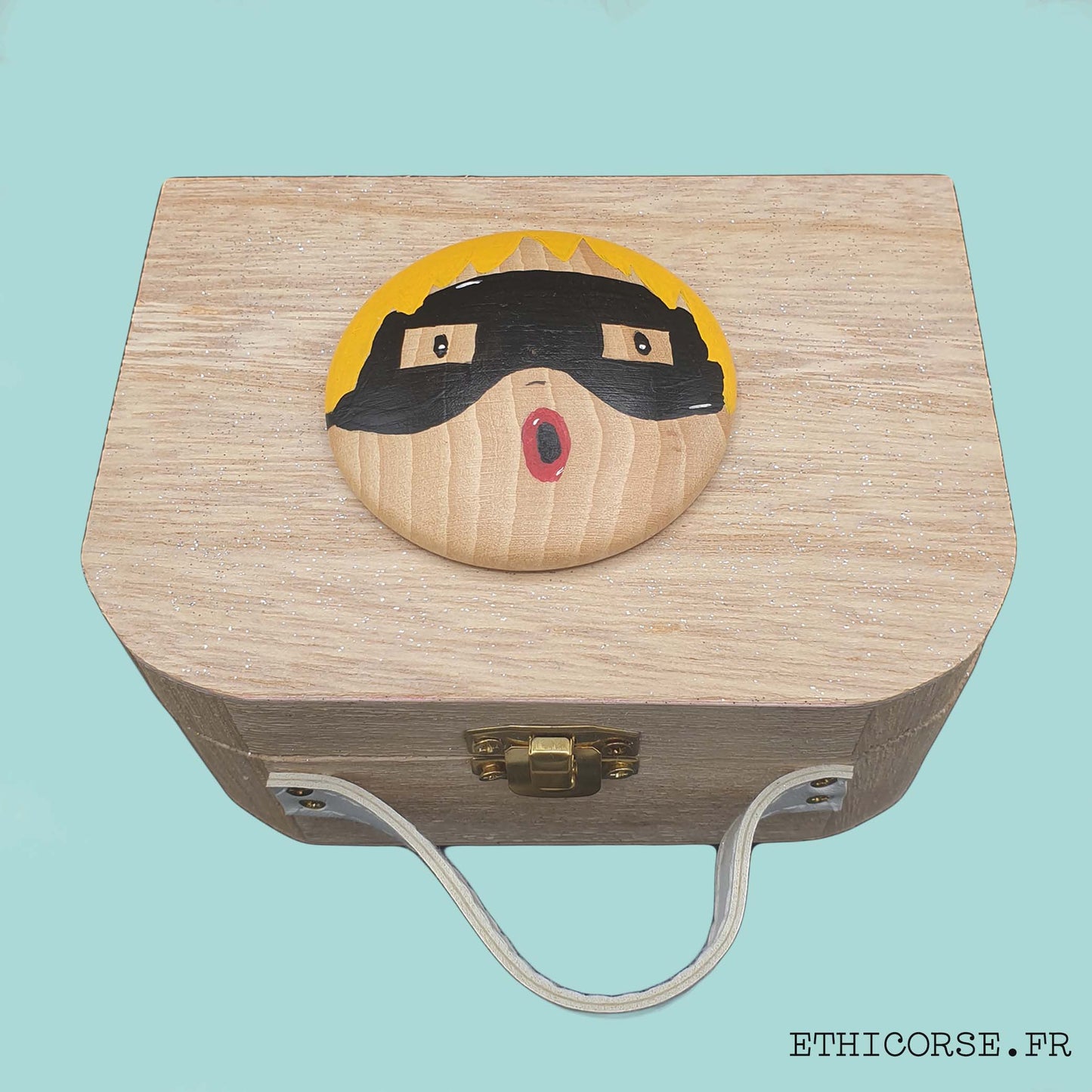Germès - Ethicorse.fr - tête de bois et fêtu de paille - Coffret naissance