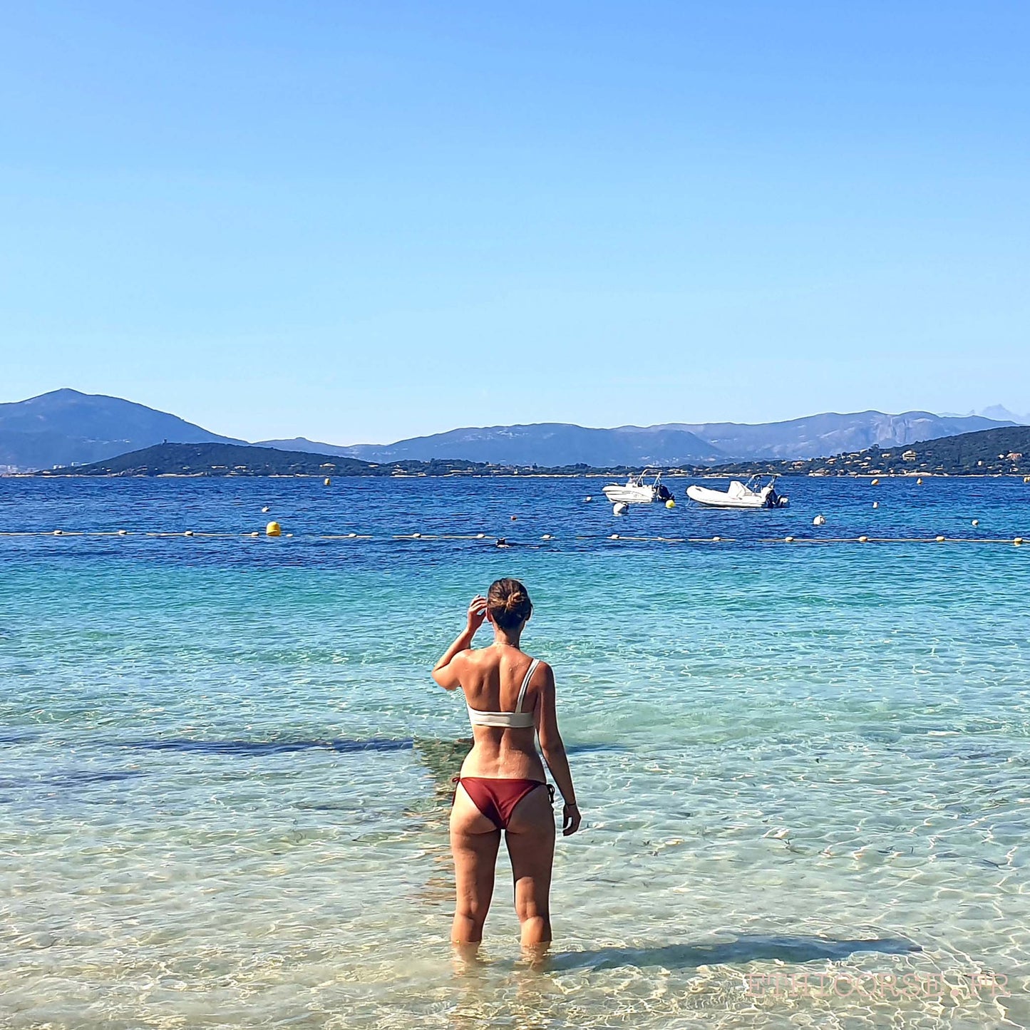 Maillot de bain Alma porté Carla - Haut - Ethicorse