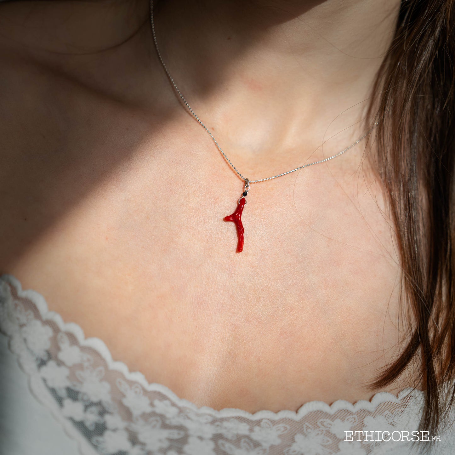 Pendantif corail et saphir 01B
