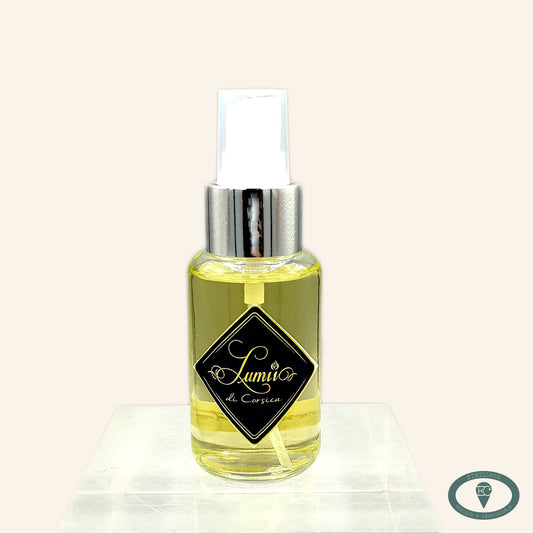 Virginie Morillas - bougies et diffuseurs - parfums corses - produits Corses - Lumii di corsica