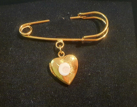 Broche Plaqué Or – Cœur Secret & Œil de Sainte Lucie | Les Ajacciennes