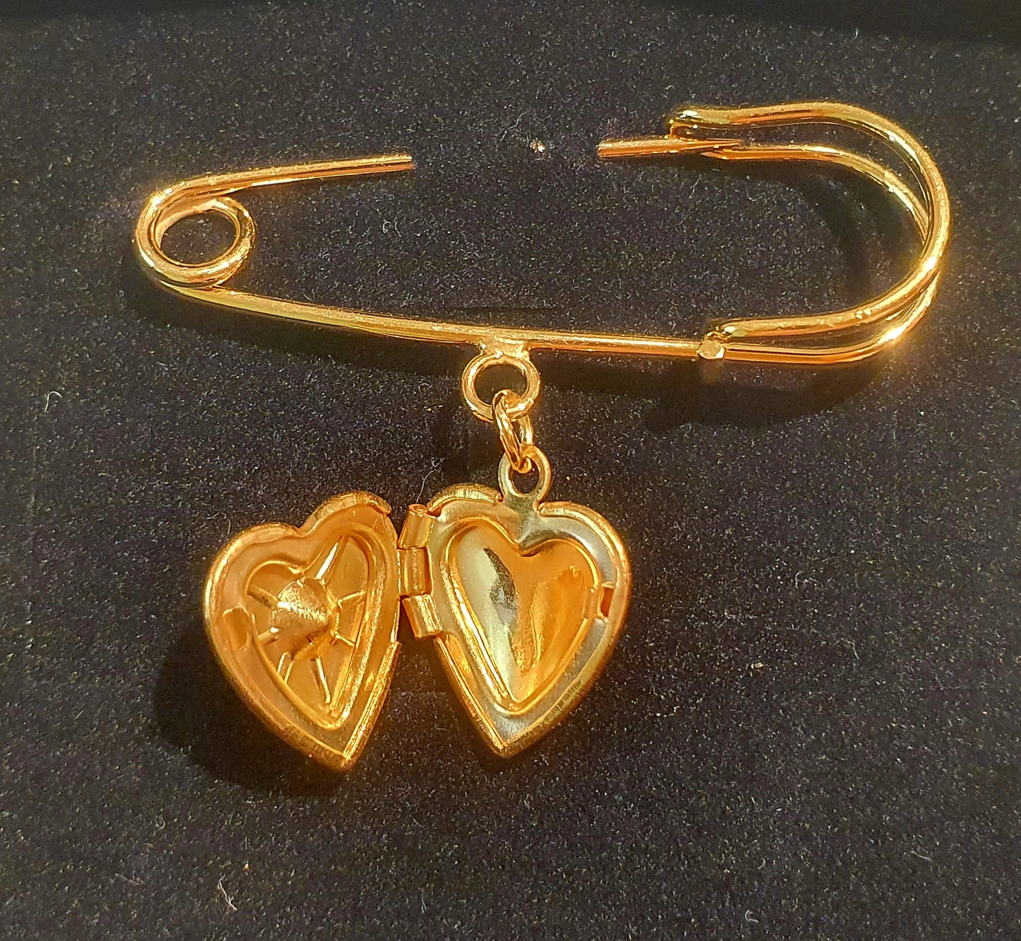 Broche Plaqué Or – Cœur Secret & Œil de Sainte Lucie | Les Ajacciennes