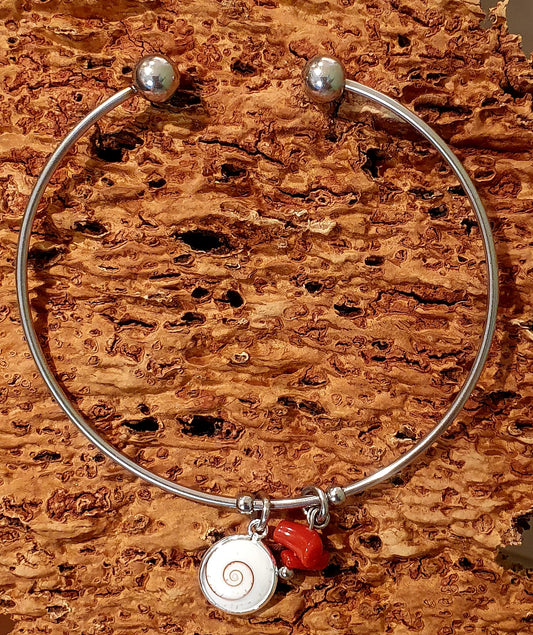 Jonc artisanal en inox – Œil de Sainte Lucie & Corail de Méditerranée – Latitude 42.02 Calcatoggio